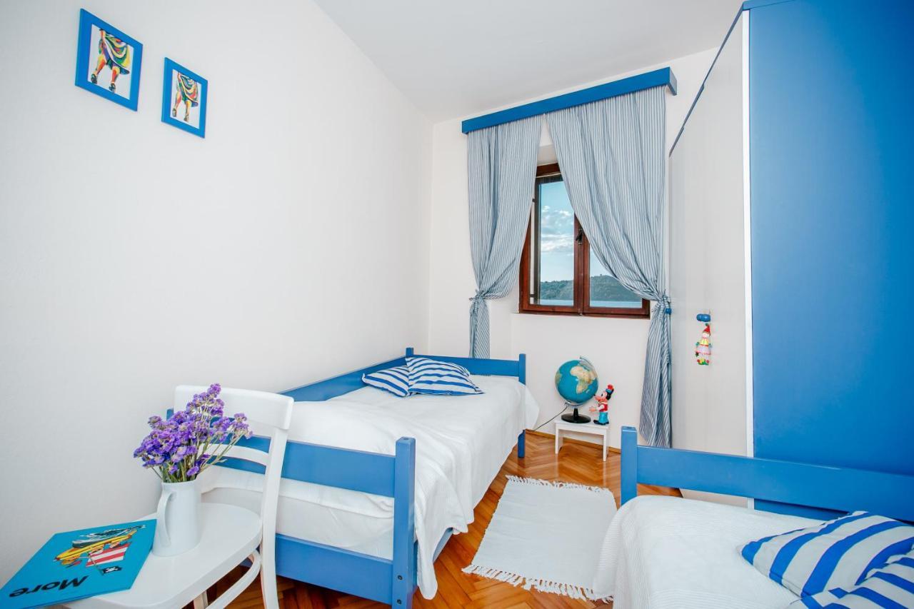 Apartman Uz More Vis Eksteriør bilde
